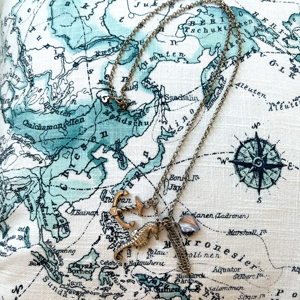 Nautical American Eagle Outfitters Pendant Necklace
